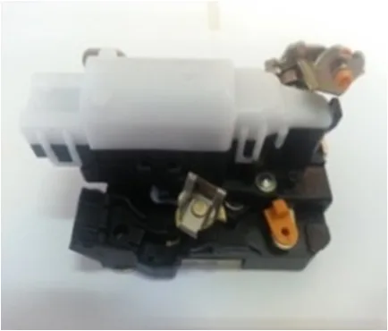 Kapi Kilidi Ön Sağ Motorlu MASTER 2001-2014 Iveco DAILY 3 - 4 - 5 2001-2014