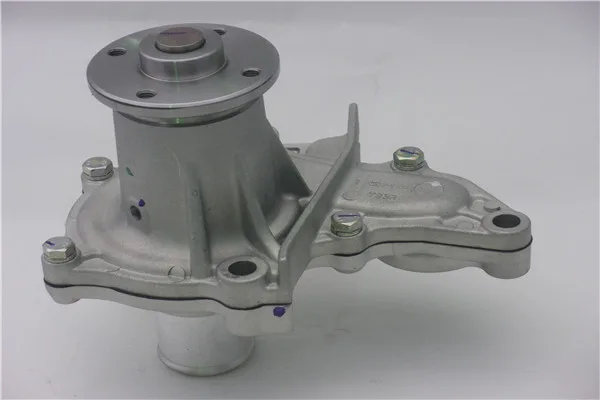 Devirdaim Su Pompasi Toyota COROLLA 1.6L 4A - FE AE101 AE111 Enjeksiyonlu 1992-2000 Alt Gövde İle Birlikt E