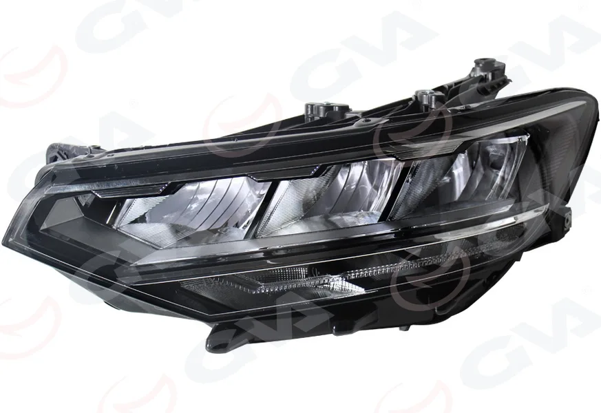 Sol Far Fulled Motorlu Passat 2020 B8.5