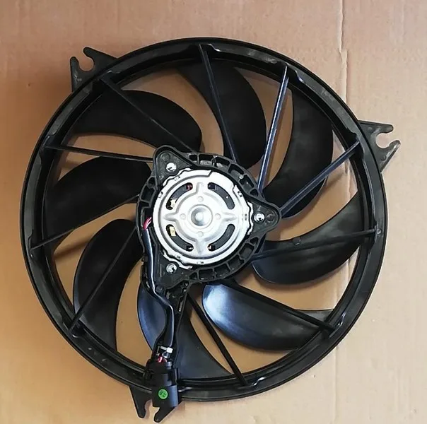 Fan Motoru P206 1.1-1.4-1.4-1.6-2.0 16V-1.6HDI-2.0HDI 1998